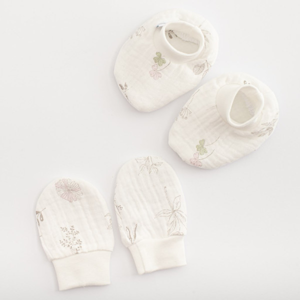 Kojenecký mušelínový set-capáčky a rukavičky New Baby Zoe Univerzální