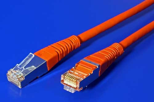 Patch kabel FTP cat 5e, 0,5m - červený